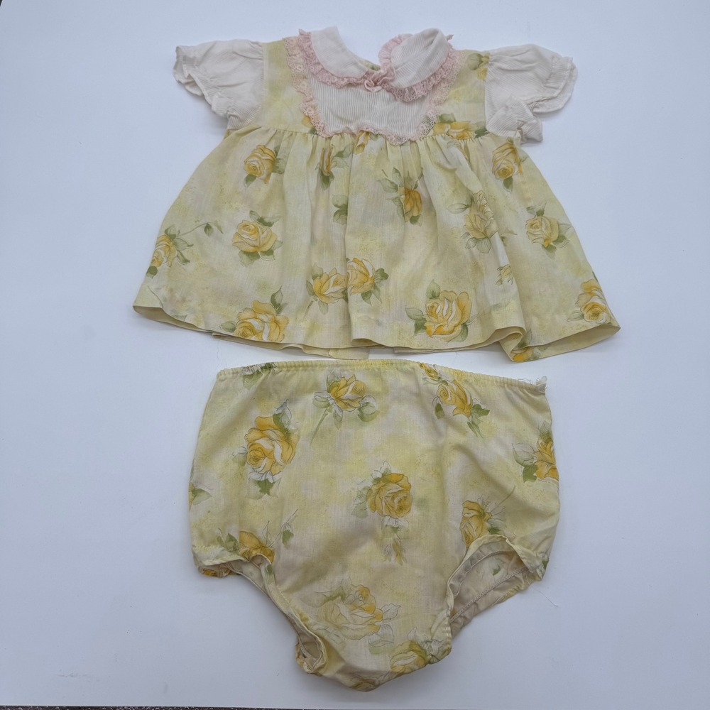 Baby Girls Yellow Rose Floral Top Bloomers Set Tagged LG Approx US 18M